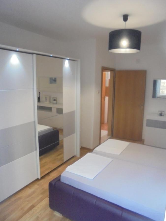 Apartment Maestral Сень Экстерьер фото