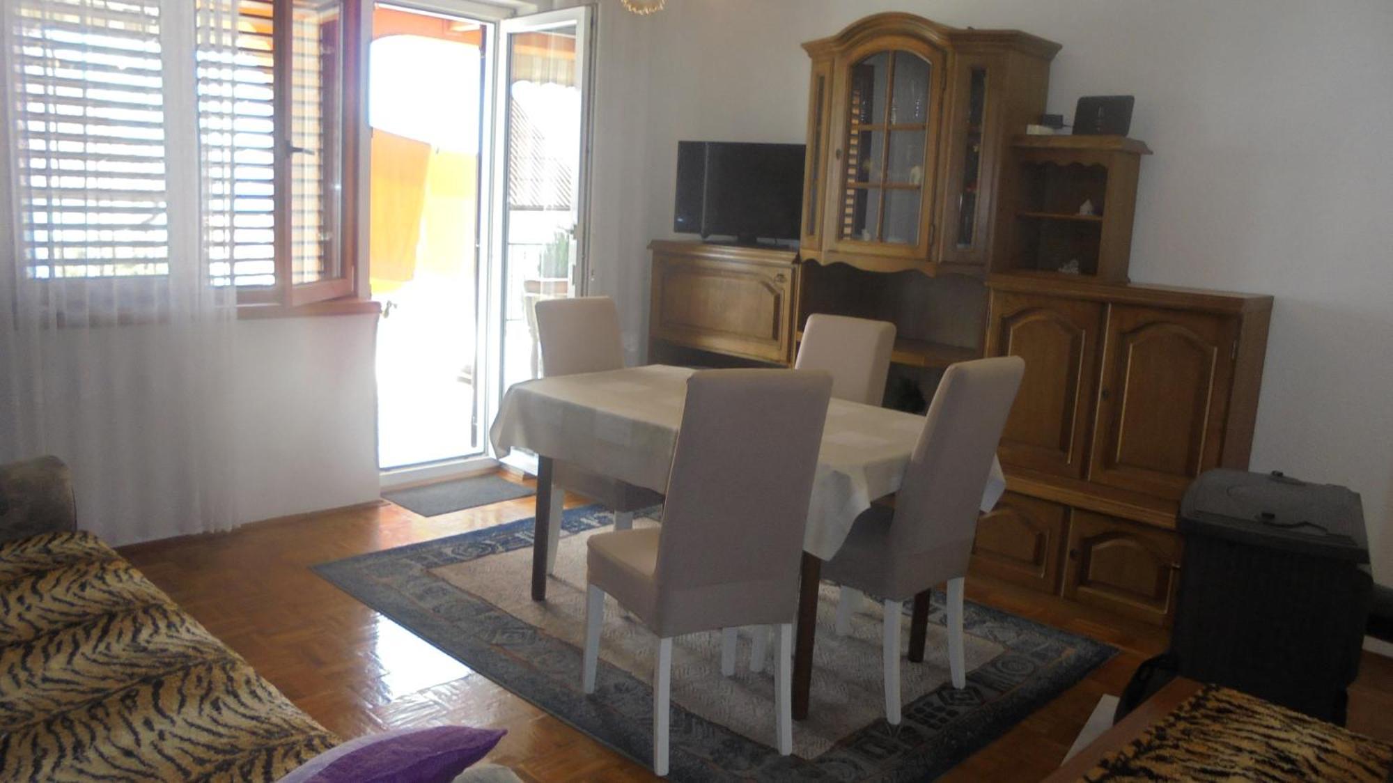 Apartment Maestral Сень Экстерьер фото